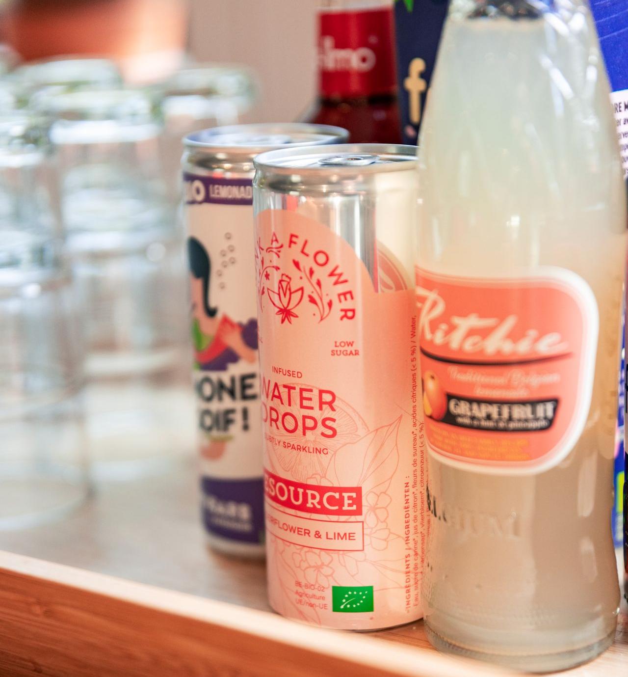 Our selection of healthy beverages at work Healthy and delicious drinks at the office